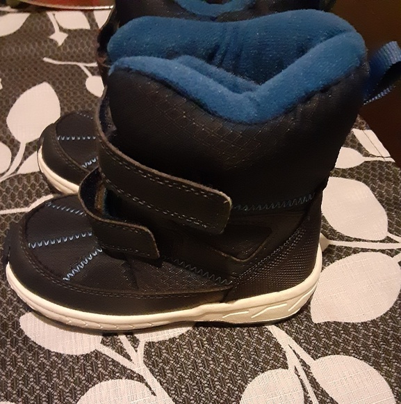 Boots - Picture 1 of 3